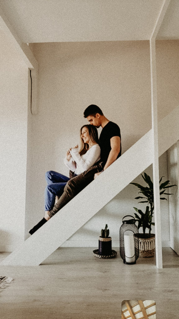 Sesión de fotos de pareja en casa | COVID-19